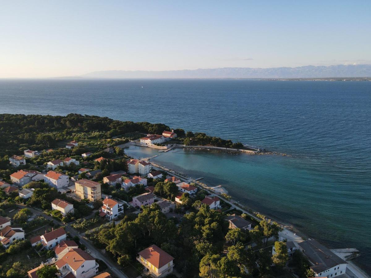 Apartmani Lenka Углян Экстерьер фото